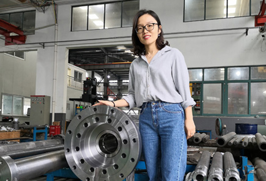 EJS əmək tətilini qeyd edir